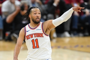 哈珀：布伦森是出色的后卫&是全明星 下一场我们会表现得更好配图