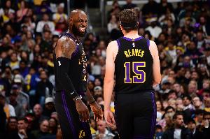 Skip:里夫斯是我见过的从大学到NBA进步最大的球员 LBJ影响了他配图